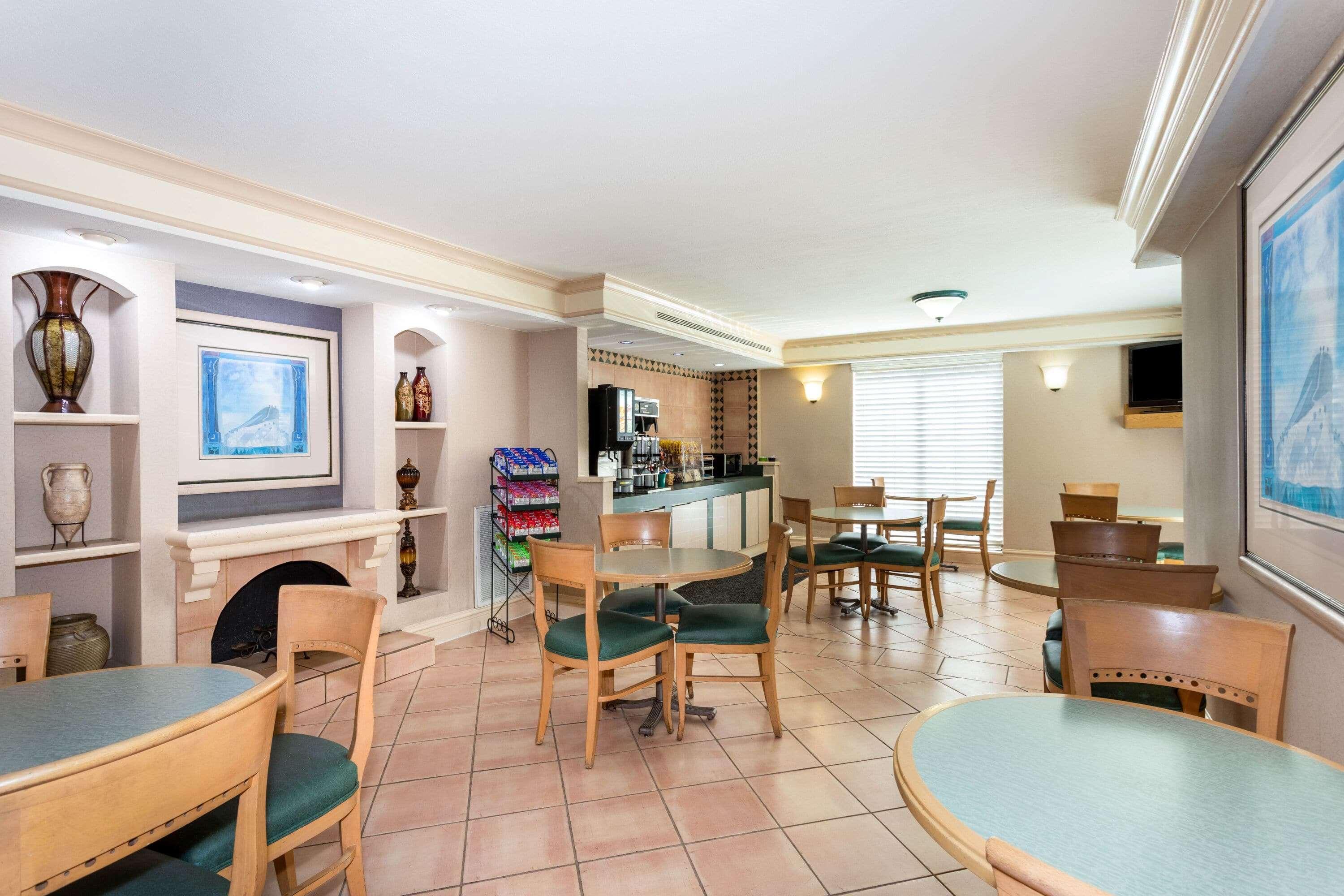 La Quinta Inn By Wyndham Tallahassee North Esterno foto